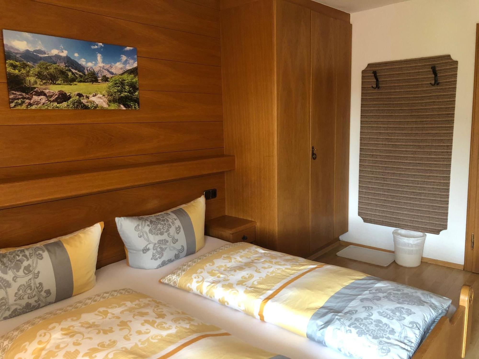 Gaestehaus Am Kurparkweg Hotel Reit im Winkl Room photo