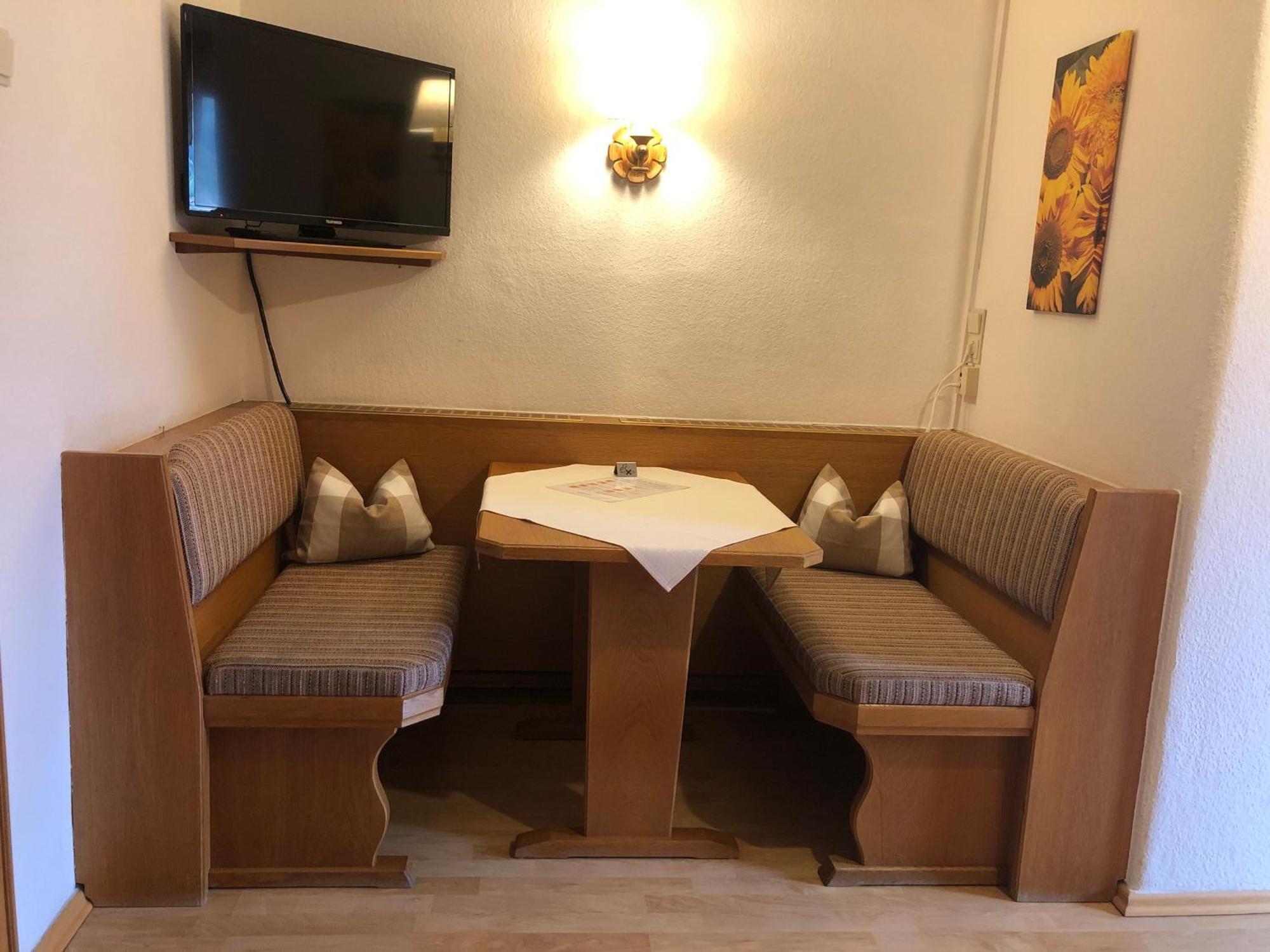 Gaestehaus Am Kurparkweg Hotel Reit im Winkl Room photo